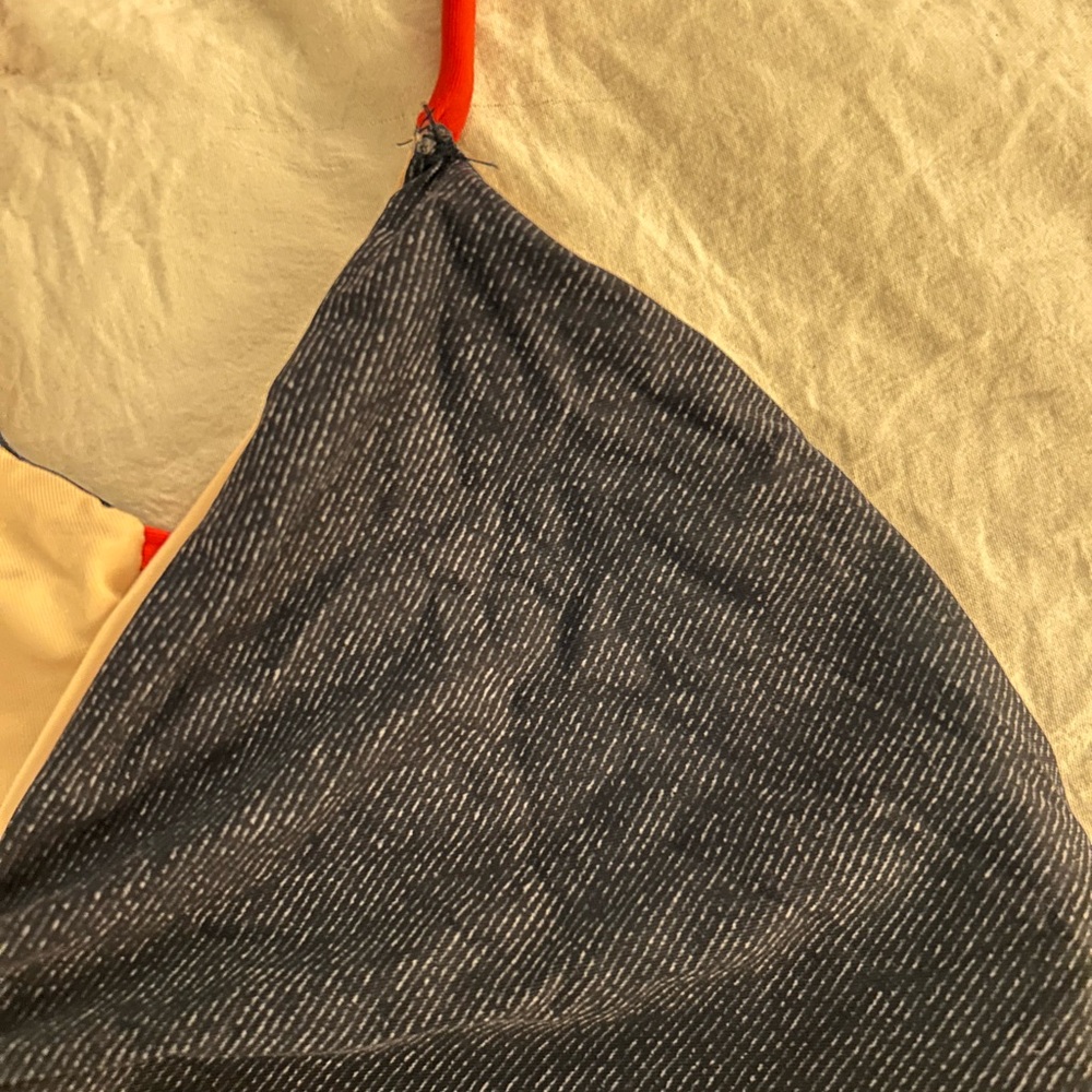 L*Space Bikini Top - Reversible - Picture 2 of 4